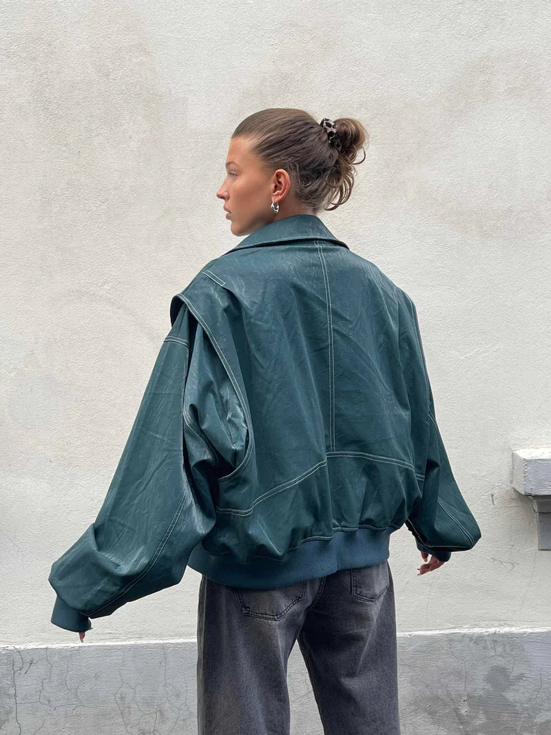 Freja – Oversized Kontrastjacka med Trendig Passform